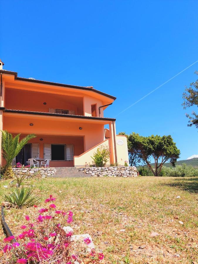 Casa Mama Villa Portixeddu Buitenkant foto