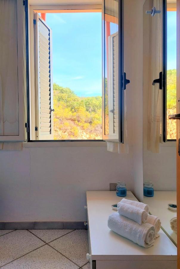 Casa Mama Villa Portixeddu Buitenkant foto